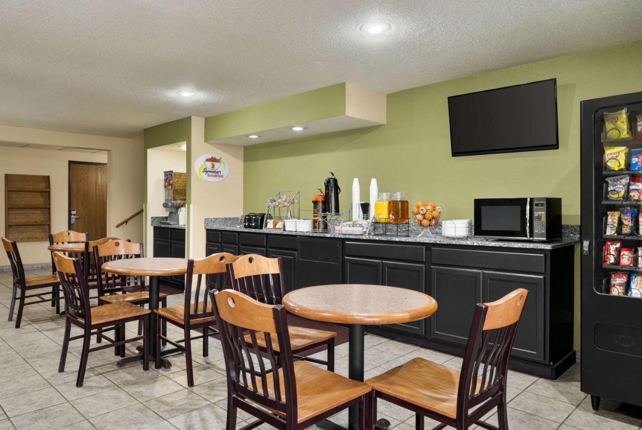 Super 8 By Wyndham Maysville Ky Ngoại thất bức ảnh